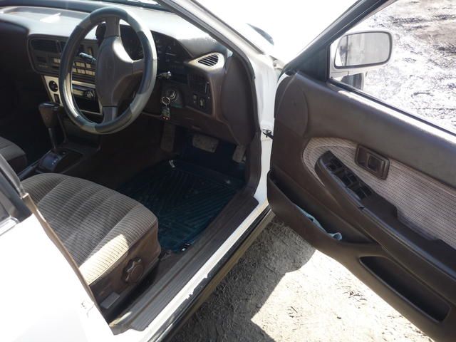 1992 Toyota Carina