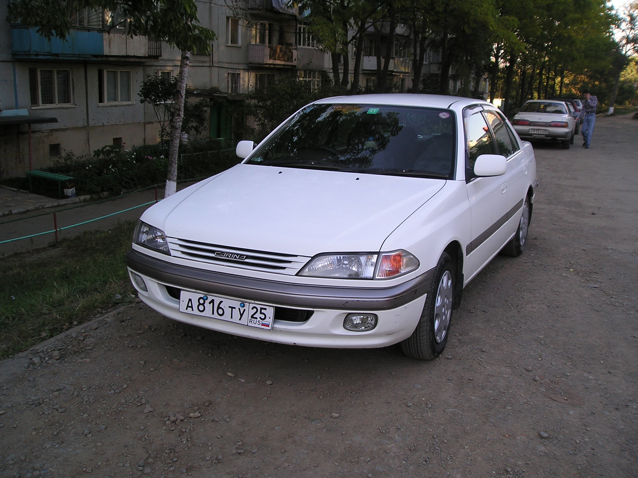 1998 Toyota Carina