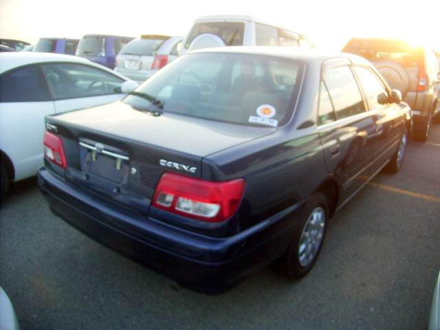 1999 Toyota Carina Pictures