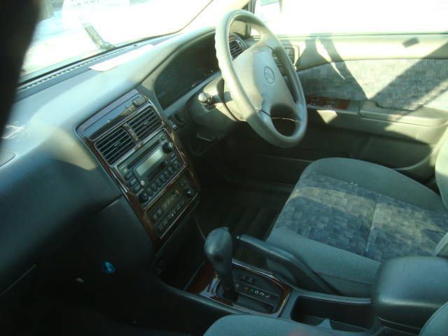 2000 Toyota Carina