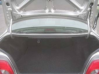 2000 Toyota Carina Photos