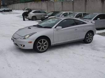 2004 Toyota Celica Pictures