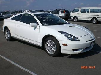 2004 Toyota Celica Pictures