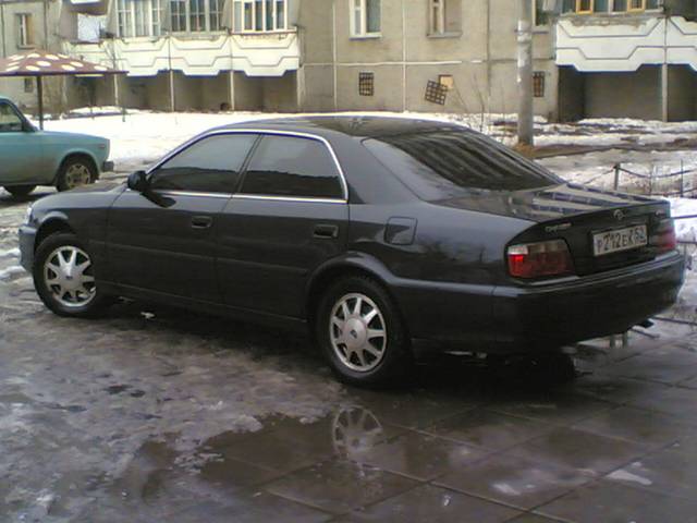 2000 Toyota Chaser