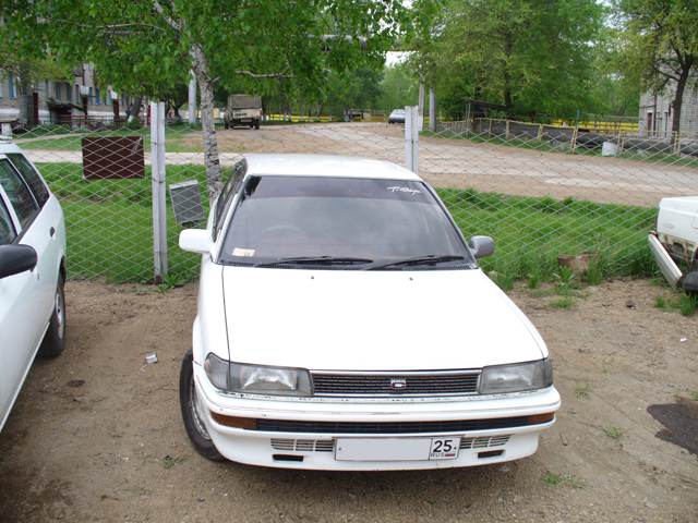 1989 Toyota Corolla