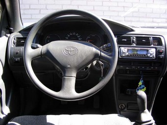 1993 Toyota Corolla Images