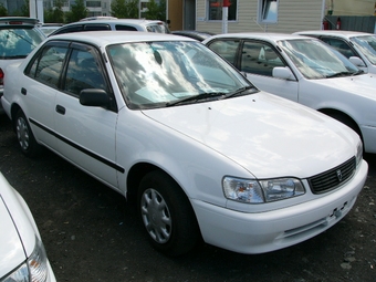 2000 Toyota Corolla