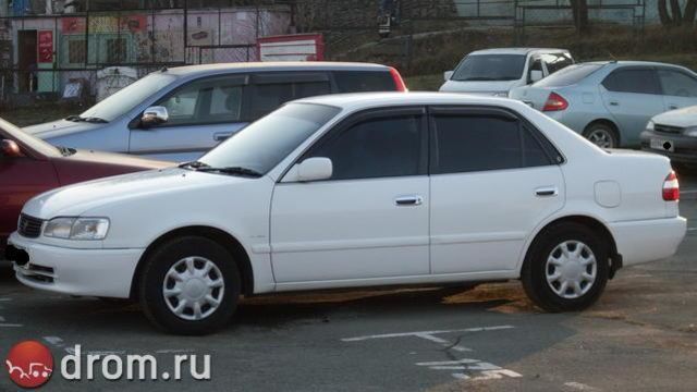 2000 Toyota Corolla