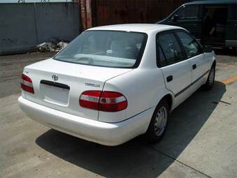 2000 Toyota Corolla Pictures