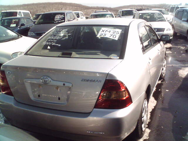 2000 Toyota Corolla Pictures