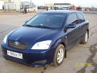 2002 Toyota Corolla Pictures