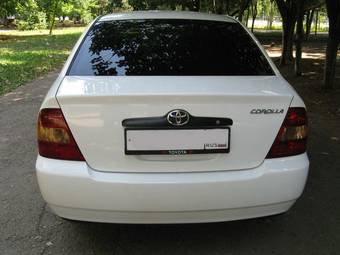 2002 Toyota Corolla Photos