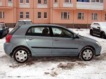 2003 Toyota Corolla Pictures