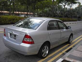 2003 Toyota Corolla Photos