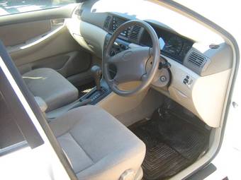 2003 Toyota Corolla Pictures