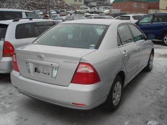 2005 Toyota Corolla Pictures