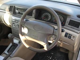 2005 Toyota Corolla Photos