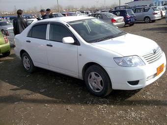 2005 Toyota Corolla Pictures