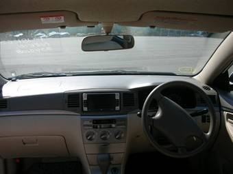 2005 Toyota Corolla Pics