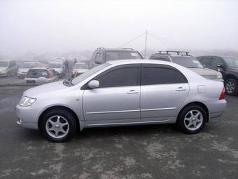 2005 Toyota Corolla Pictures