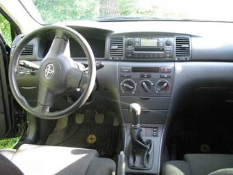 2006 Toyota Corolla Photos