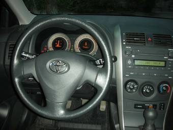 2008 Toyota Corolla Pics