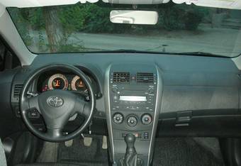 2008 Toyota Corolla Images