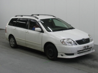 Toyota corolla fielder 2000