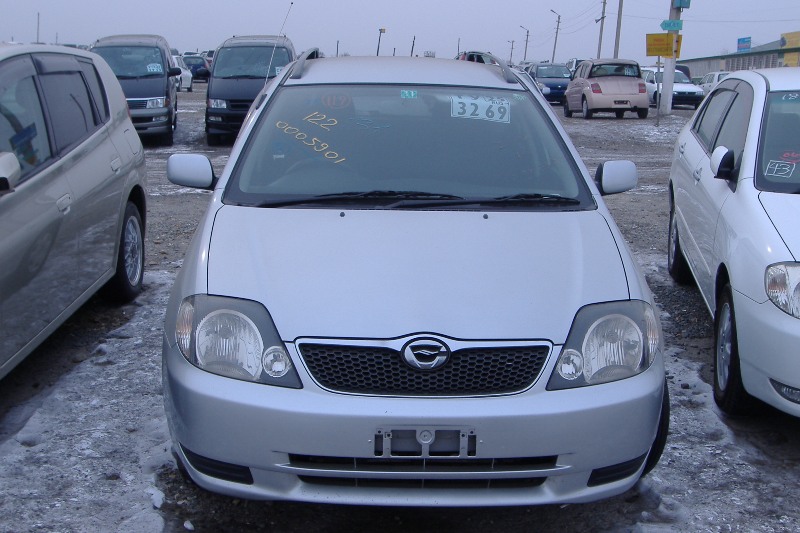 Toyota corolla fielder 2000