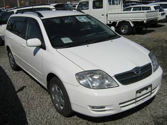 Toyota corolla fielder 2003