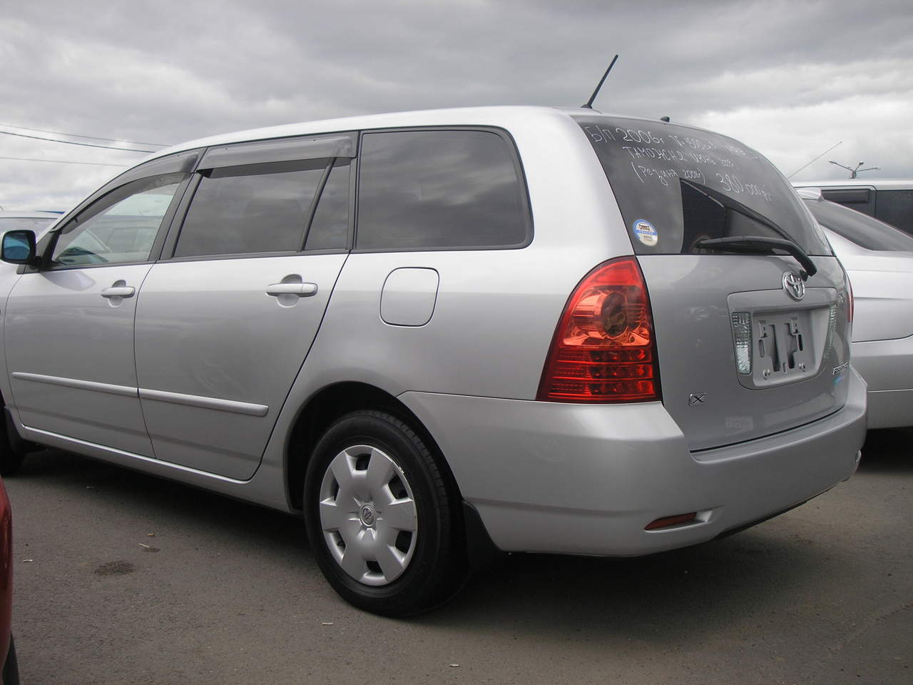 Toyota corolla fielder 2006