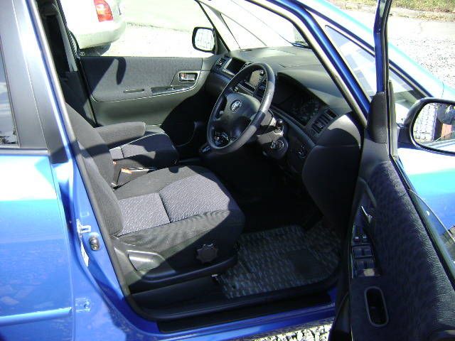 2002 Toyota Corolla Spacio