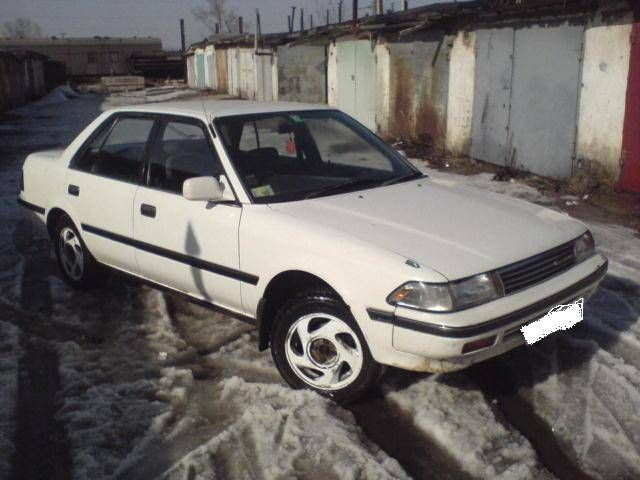 1990 Toyota Corona