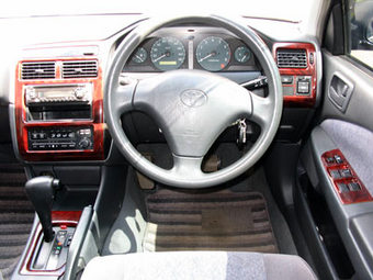 1998 Toyota Corona Pictures