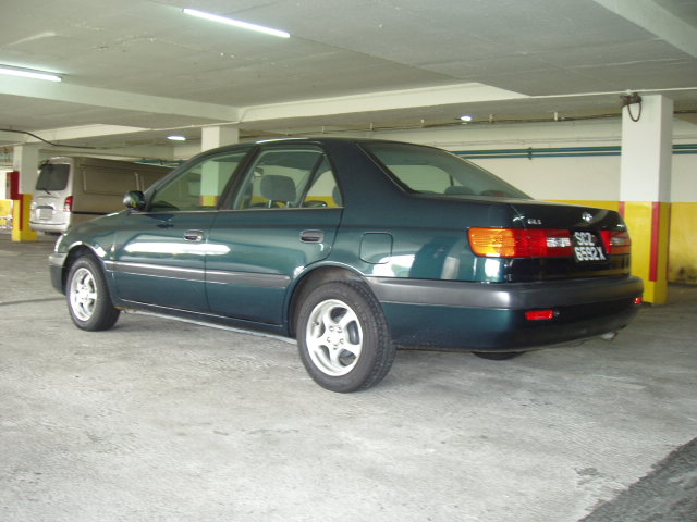 1999 Toyota Corona Premio Pictures