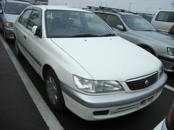 2000 Toyota Corona Premio Pics