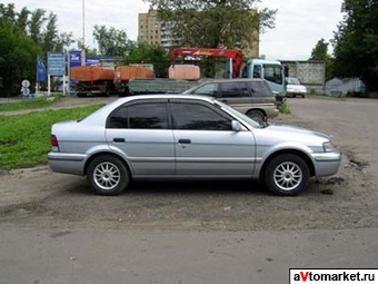 1998 Toyota Corsa Pictures