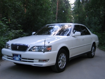 Toyota crown cresta