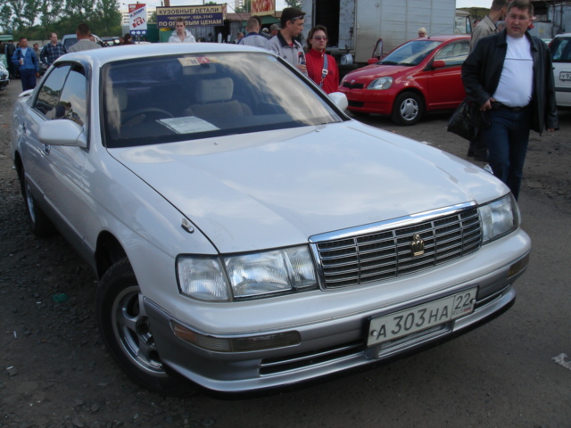 1995 Toyota Crown