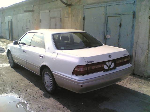 1997 Toyota Crown