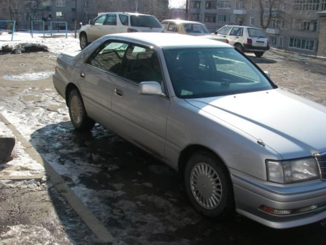 1997 Toyota Crown