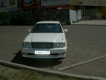 1997 Toyota Crown Pictures