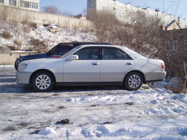 1999 Toyota Crown