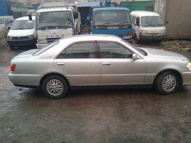 2001 Toyota Crown