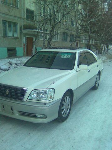 2003 Toyota Crown