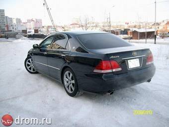 2004 Toyota Crown For Sale