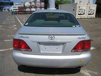 2005 Toyota Crown Images