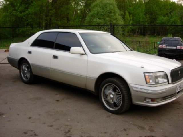 1996 Toyota Crown Majesta