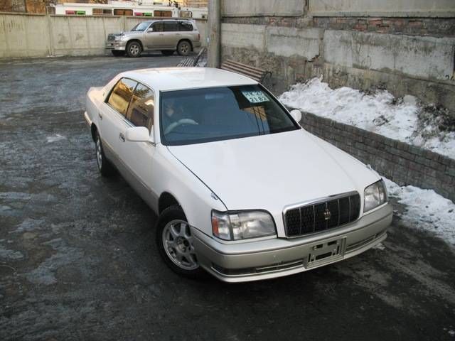 1997 Toyota Crown Majesta