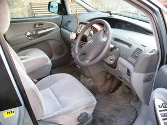 2002 Toyota Estima For Sale